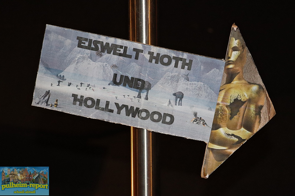 Ein Pfeil zeigt in Richtung Hoth und Hollywood.