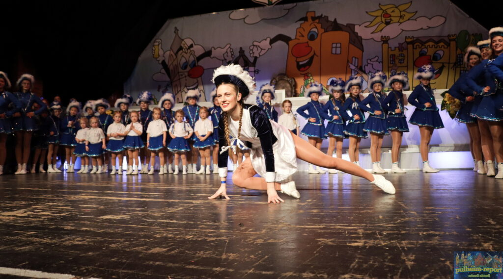 Die jungen Tänzerinnen der KG Blau-Weiß Sinnersdorf  boten tolle Tanzeinlagen.