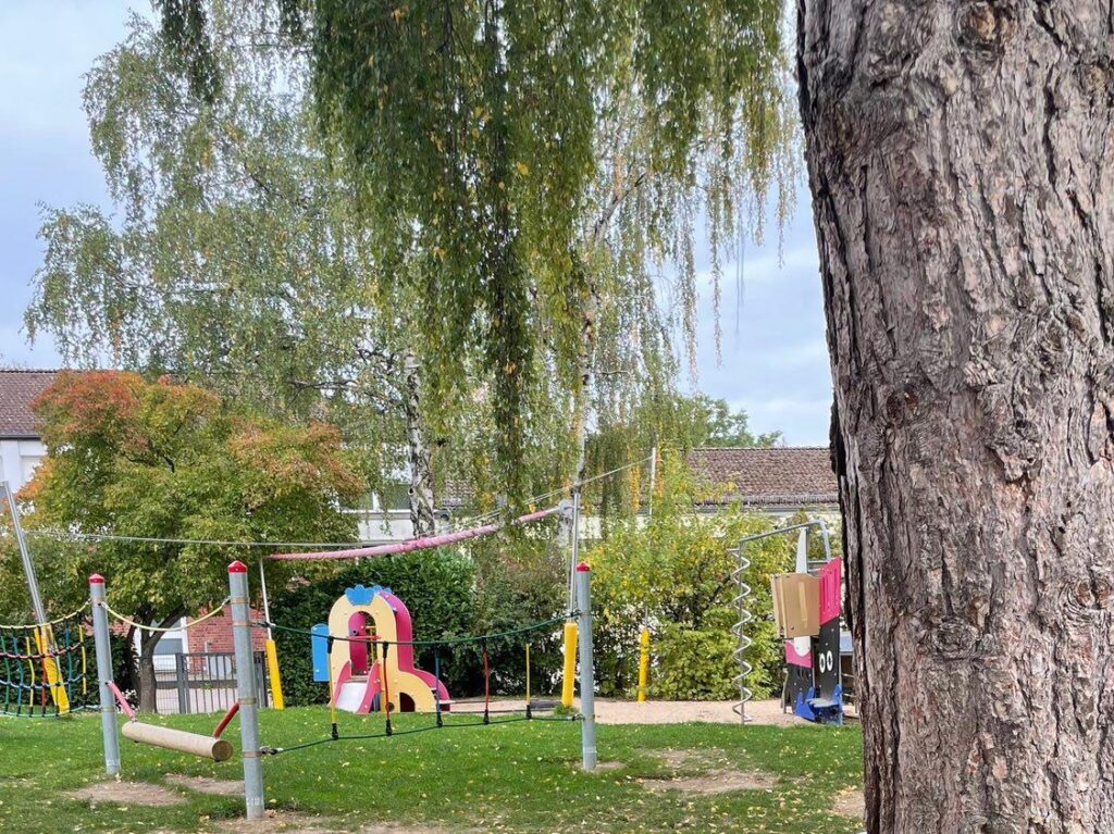 Hier haben die Kinder Spaß und Platz zum spielen.