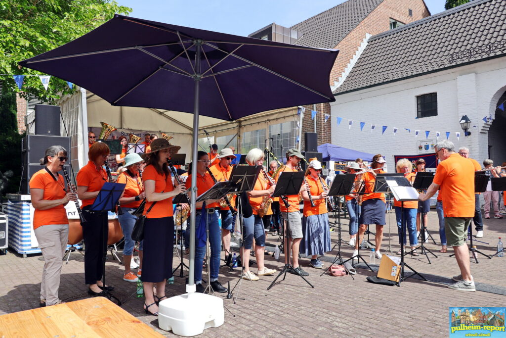 SinnersBlow sorgte für gute musikalische Stimmung und lädt in den nächsten Tagen zu kostenlosen Konzerten ein.