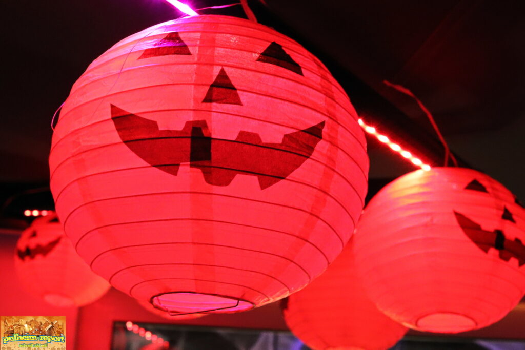 ...düsterer Dekoration