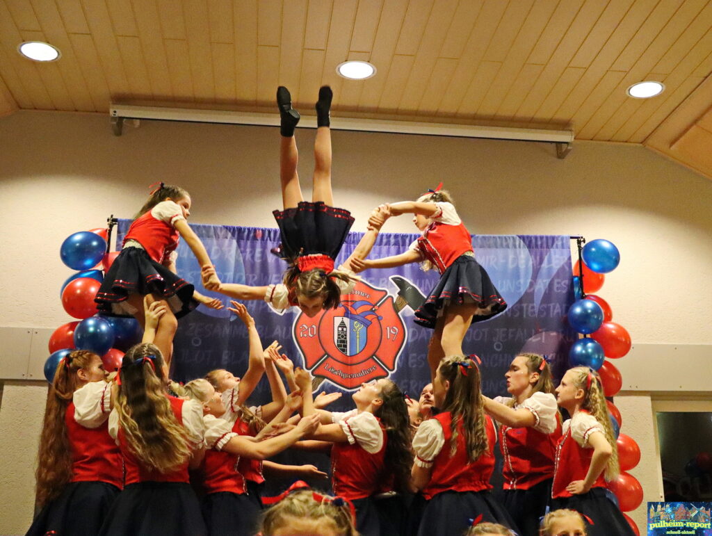 Fulminante akrobatische Elemente begeisterten die Zuschauer.