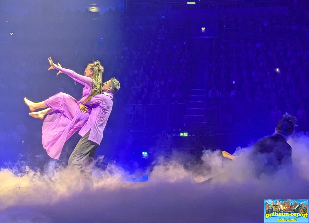 Contemporary von Ann-Kathrin & Zsolt