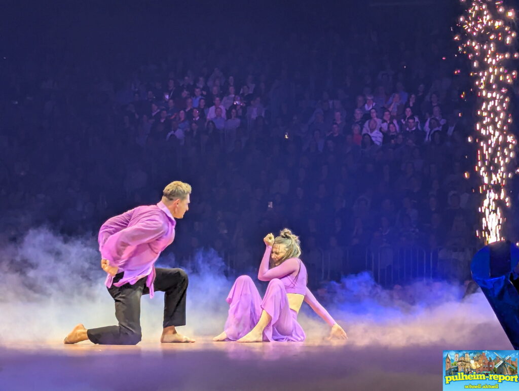 Contemporary von Ann-Kathrin & Zsolt